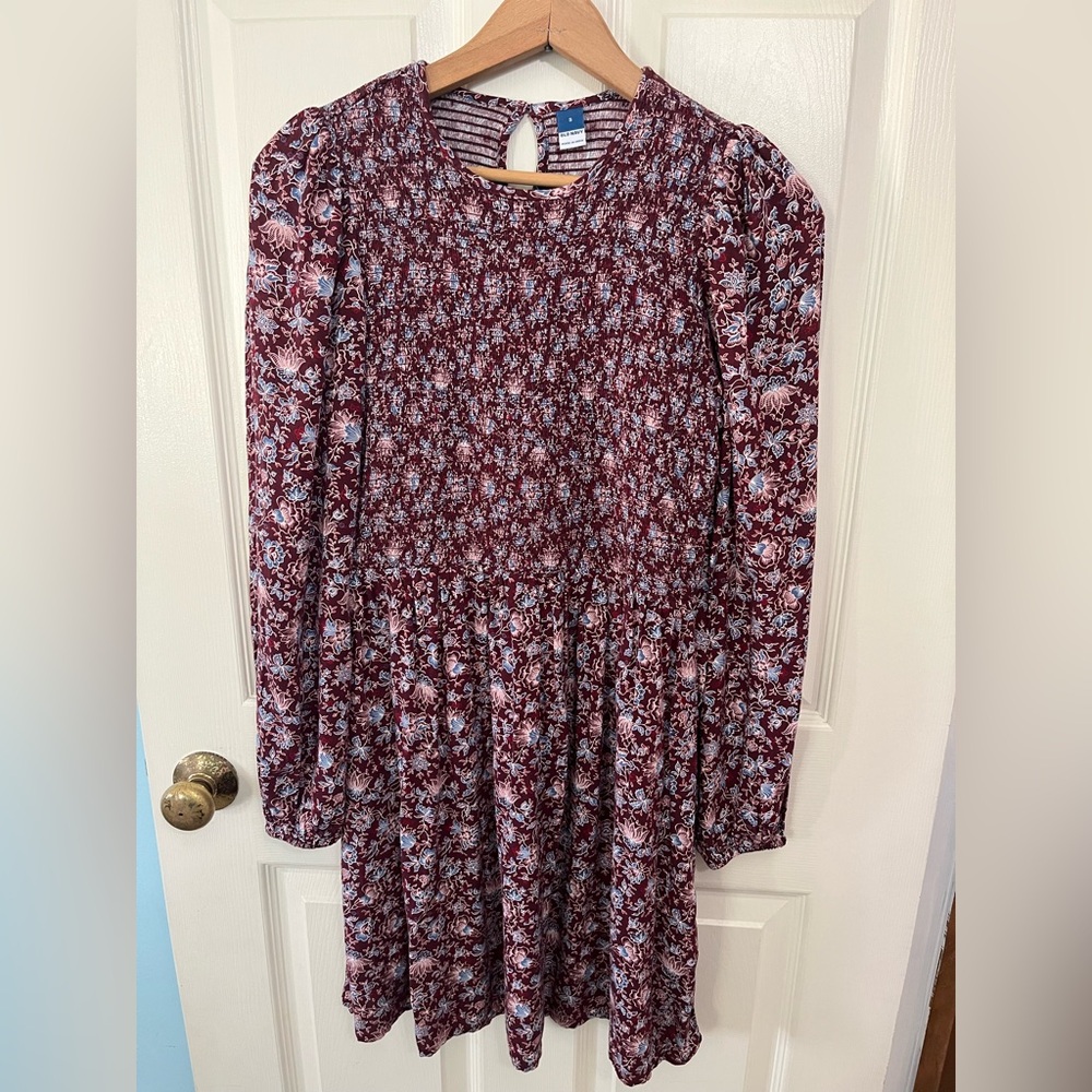 Old Navy NWT Smocked Floral along Sleeve Dress Size S